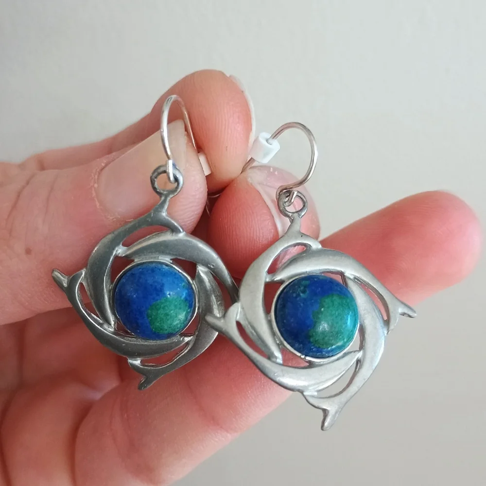 Kenneth Kantro Hand Signed Swirling Dolphins Pewter Malachite Pendant & Earrings